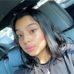 Meet your Posher, Fatima